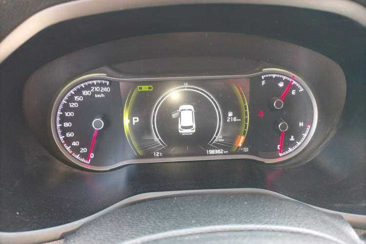 Used Kia Sportage R 2019 2.0L Automatic Smart Luxury Edition Instrument Cluster