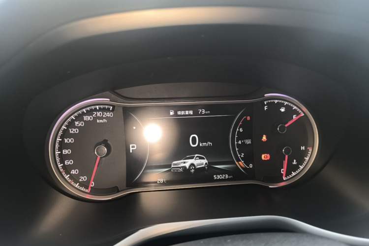 Used Kia Sportage R 2019 2.0L Automatic Smart Luxury Edition Instrument Cluster