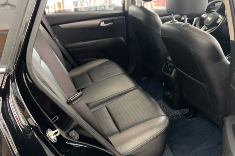 Used Kia Sportage R 2019 2.0L Automatic Smart Luxury Edition Interior 2