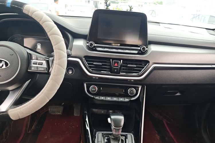 Used Kia Sportage R 2019 2.0L Automatic Smart Luxury Edition Interior 3