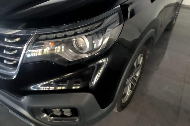 Used Kia Sportage R 2019 2.0L Automatic Smart Luxury Edition Left Front Headlight
