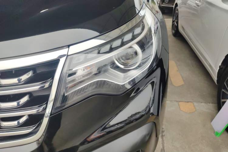 Used Kia Sportage R 2019 2.0L Automatic Smart Luxury Edition Left Front Headlight