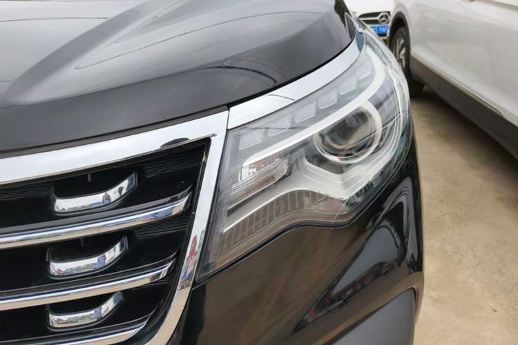 Used Kia Sportage R 2019 2.0L Automatic Smart Luxury Edition Left Front Headlight