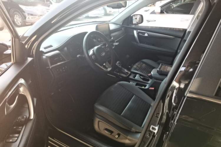 Used Kia Sportage R 2019 2.0L Automatic Smart Luxury Edition Left Front Seat