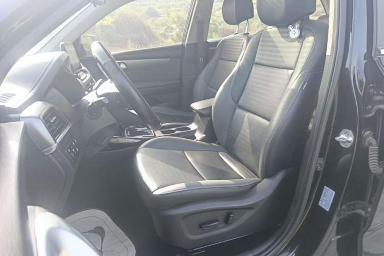 Used Kia Sportage R 2019 2.0L Automatic Smart Luxury Edition Left Front Seat