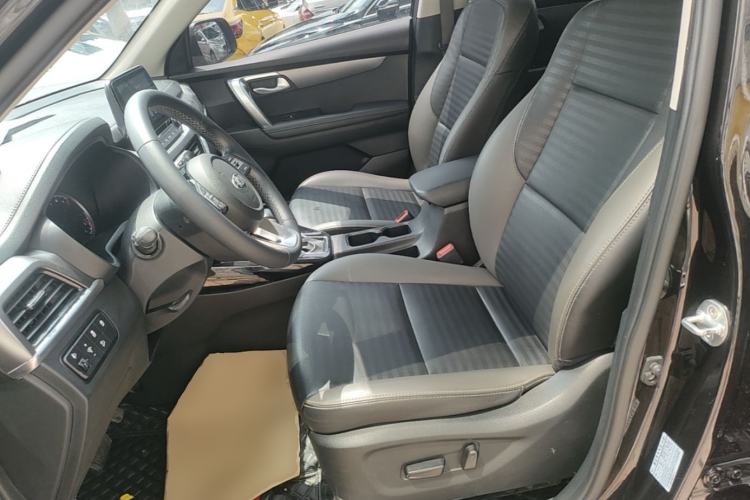Used Kia Sportage R 2019 2.0L Automatic Smart Luxury Edition Left Front Seat