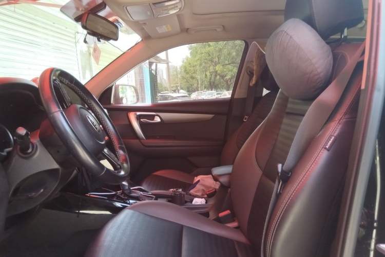 Used Kia Sportage R 2019 2.0L Automatic Smart Luxury Edition Left Front Seat