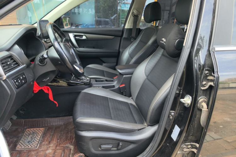 Used Kia Sportage R 2019 2.0L Automatic Smart Luxury Edition Left Front Seat