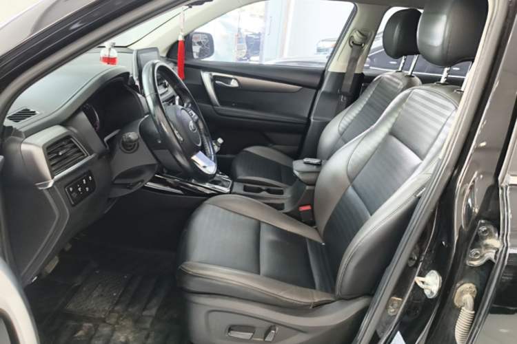 Used Kia Sportage R 2019 2.0L Automatic Smart Luxury Edition Left Front Seat