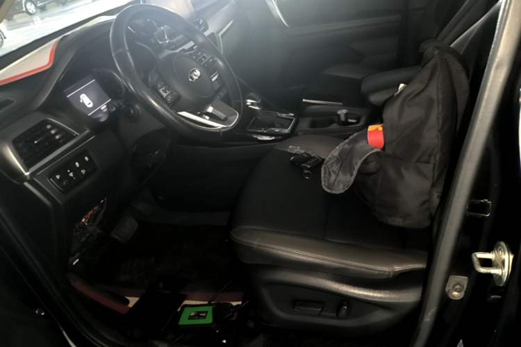 Used Kia Sportage R 2019 2.0L Automatic Smart Luxury Edition Left Front Seat