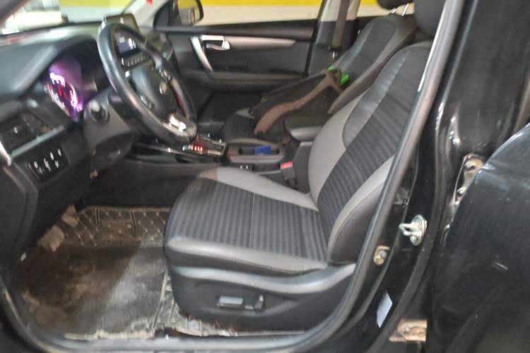 Used Kia Sportage R 2019 2.0L Automatic Smart Luxury Edition Left Front Seat