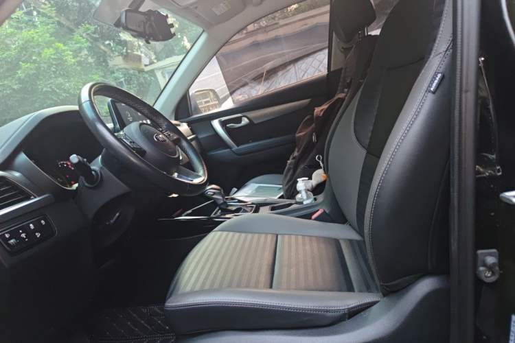 Used Kia Sportage R 2019 2.0L Automatic Smart Luxury Edition Left Front Seat