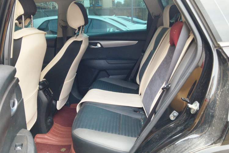 Used Kia Sportage R 2019 2.0L Automatic Smart Luxury Edition Left Rear Seat
