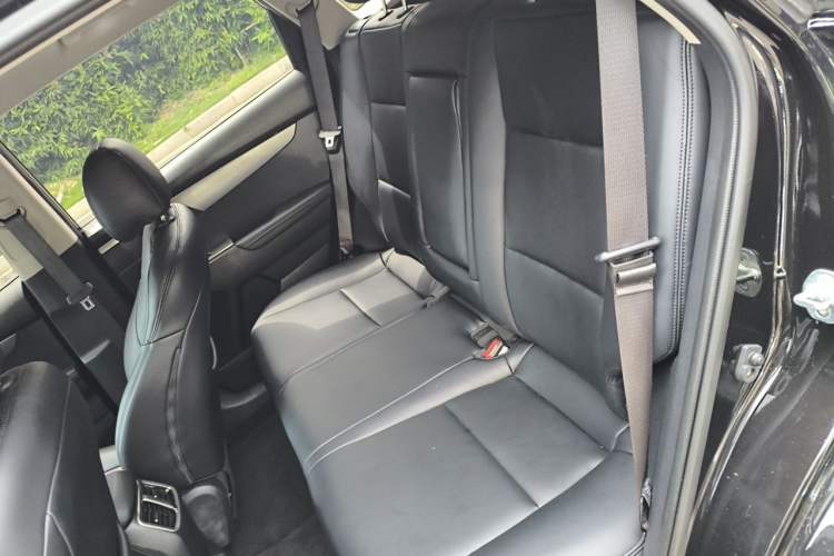 Used Kia Sportage R 2019 2.0L Automatic Smart Luxury Edition Left Rear Seat