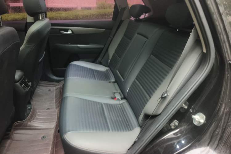 Used Kia Sportage R 2019 2.0L Automatic Smart Luxury Edition Left Rear Seat