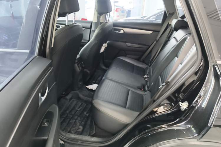 Used Kia Sportage R 2019 2.0L Automatic Smart Luxury Edition Left Rear Seat