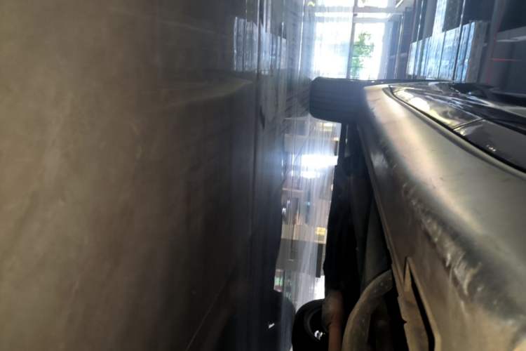 Used Kia Sportage R 2019 2.0L Automatic Smart Luxury Edition Left Side Sill