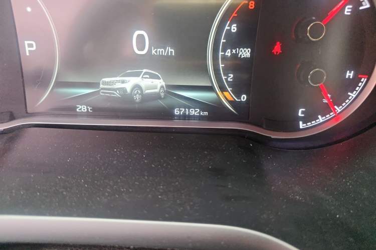 Used Kia Sportage R 2019 2.0L Automatic Smart Luxury Edition Odometer Close Up