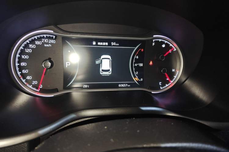 Used Kia Sportage R 2019 2.0L Automatic Smart Luxury Edition Odometer Close Up