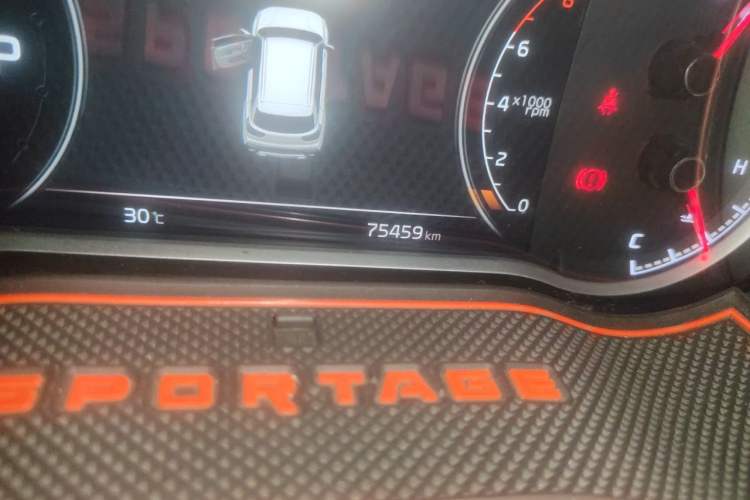 Used Kia Sportage R 2019 2.0L Automatic Smart Luxury Edition Odometer Close Up