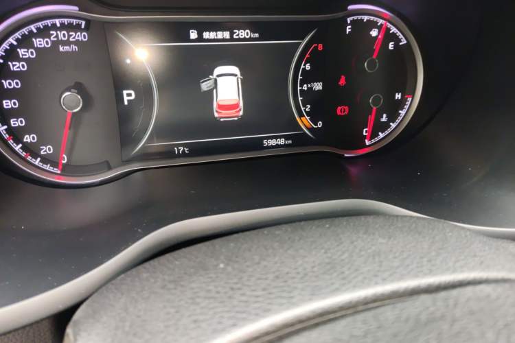 Used Kia Sportage R 2019 2.0L Automatic Smart Luxury Edition Odometer Close Up