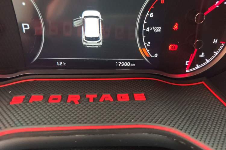 Used Kia Sportage R 2019 2.0L Automatic Smart Luxury Edition Odometer Close Up