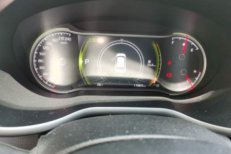 Used Kia Sportage R 2019 2.0L Automatic Smart Luxury Edition Odometer Close Up