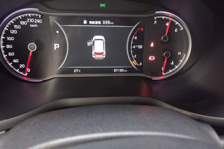 Used Kia Sportage R 2019 2.0L Automatic Smart Luxury Edition Odometer Close Up