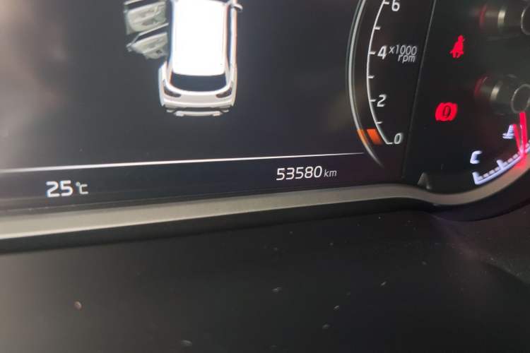 Used Kia Sportage R 2019 2.0L Automatic Smart Luxury Edition Odometer Close Up