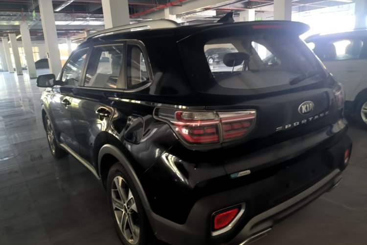 Used Kia Sportage R 2019 2.0L Automatic Smart Luxury Edition Rear Left 45 Deg