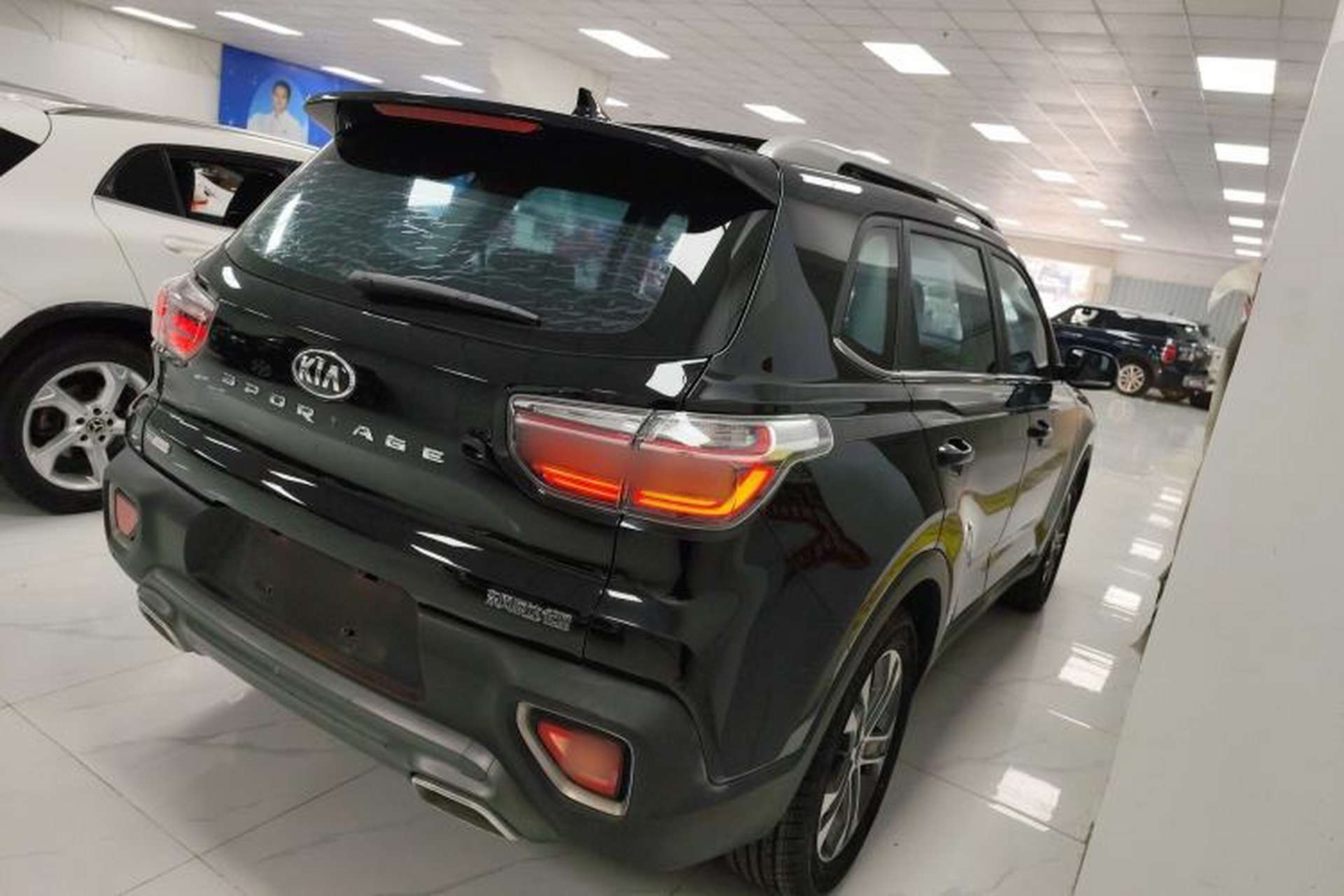 Used Kia Sportage R 2019 2.0L Automatic Smart Luxury Edition Rear Right 45 Deg
