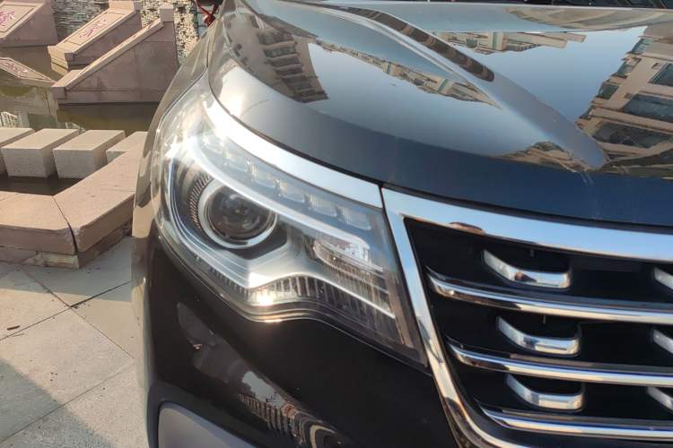 Used Kia Sportage R 2019 2.0L Automatic Smart Luxury Edition Right Front Headlight