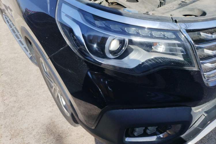 Used Kia Sportage R 2019 2.0L Automatic Smart Luxury Edition Right Front Headlight