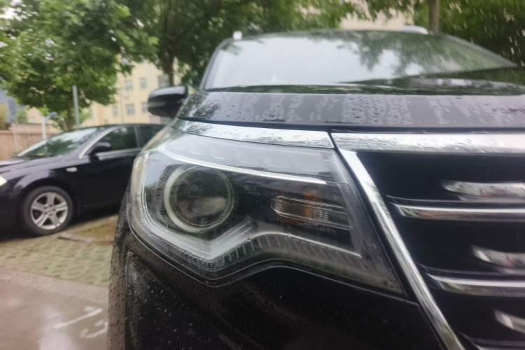 Used Kia Sportage R 2019 2.0L Automatic Smart Luxury Edition Right Front Headlight