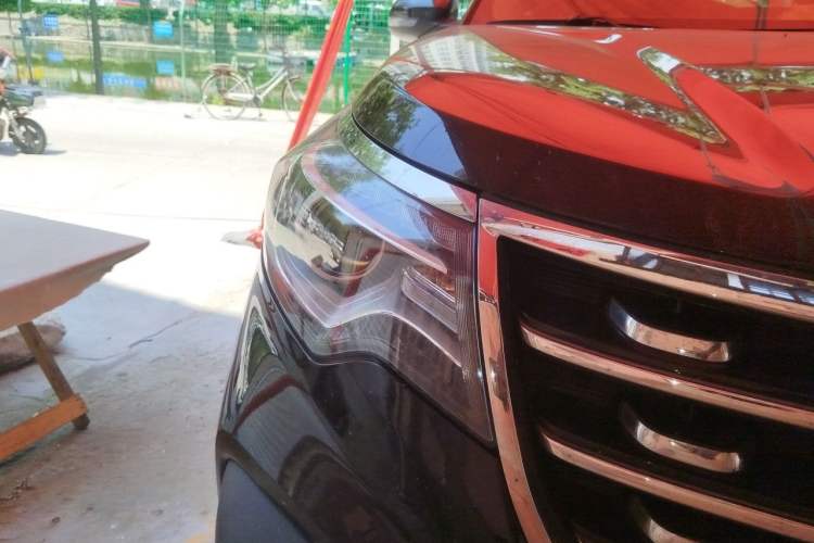 Used Kia Sportage R 2019 2.0L Automatic Smart Luxury Edition Right Front Headlight