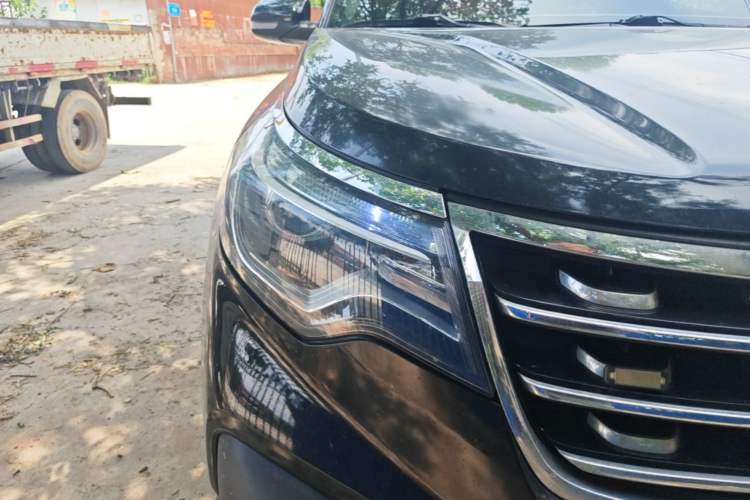 Used Kia Sportage R 2019 2.0L Manual Fashion Edition Right Front Headlight