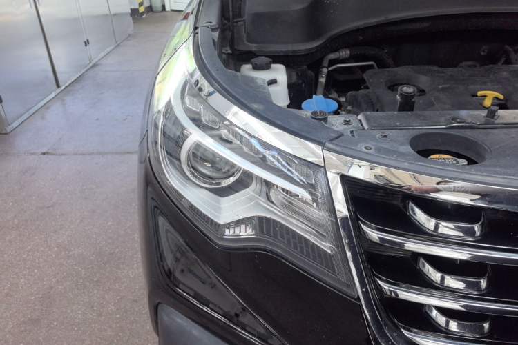 Used Kia Sportage R 2019 2.0L Automatic Smart Luxury Edition Right Front Headlight