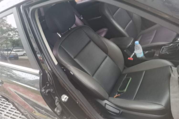 Used Kia Sportage R 2019 2.0L Automatic Smart Luxury Edition Right Front Seat