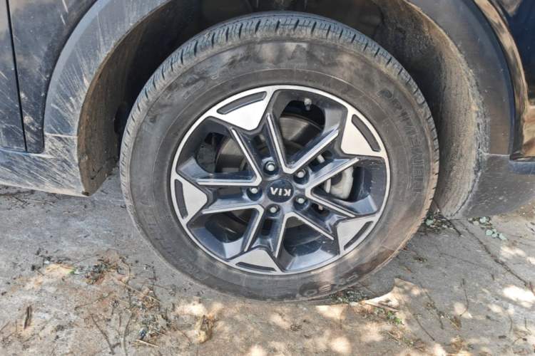 Used Kia Sportage R 2019 2.0L Manual Fashion Edition Right Front Wheel Hub