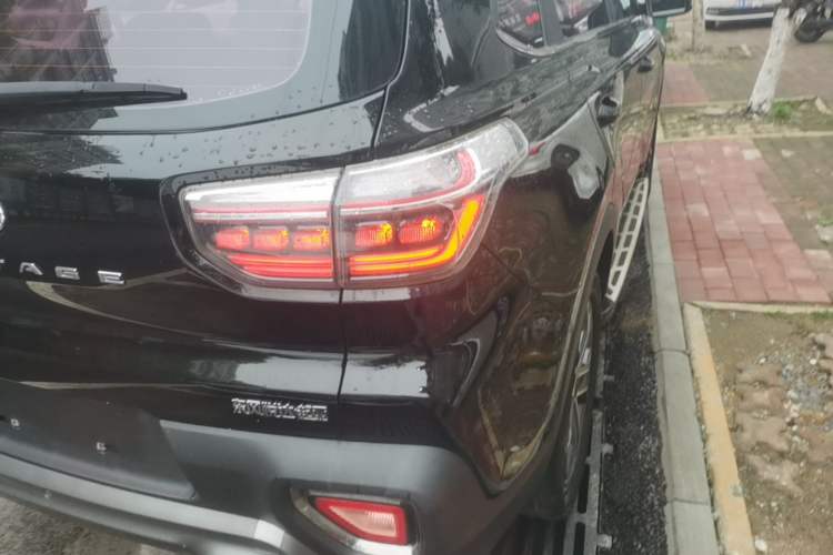 Used Kia Sportage R 2019 2.0L Automatic Smart Luxury Edition Right Rear Taillight