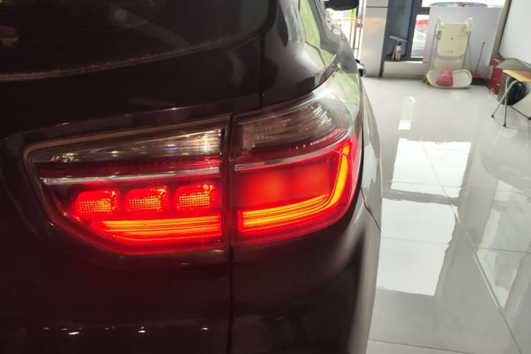 Used Kia Sportage R 2019 2.0L Automatic Smart Luxury Edition Right Rear Taillight
