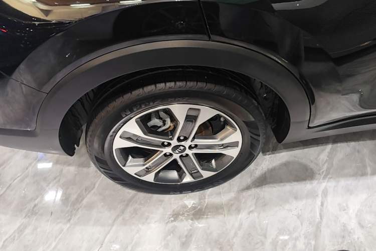 Used Kia Sportage R 2019 2.0L Automatic Smart Luxury Edition Right Rear Wheel Hub