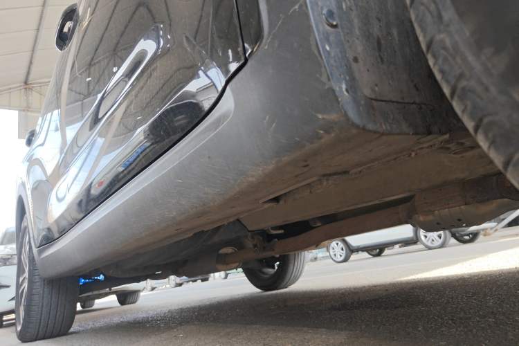 Used Kia Sportage R 2019 2.0L Automatic Smart Luxury Edition Right Side Sill