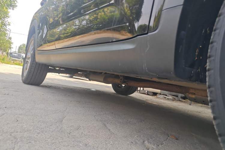 Used Kia Sportage R 2019 2.0L Automatic Smart Luxury Edition Right Side Sill
