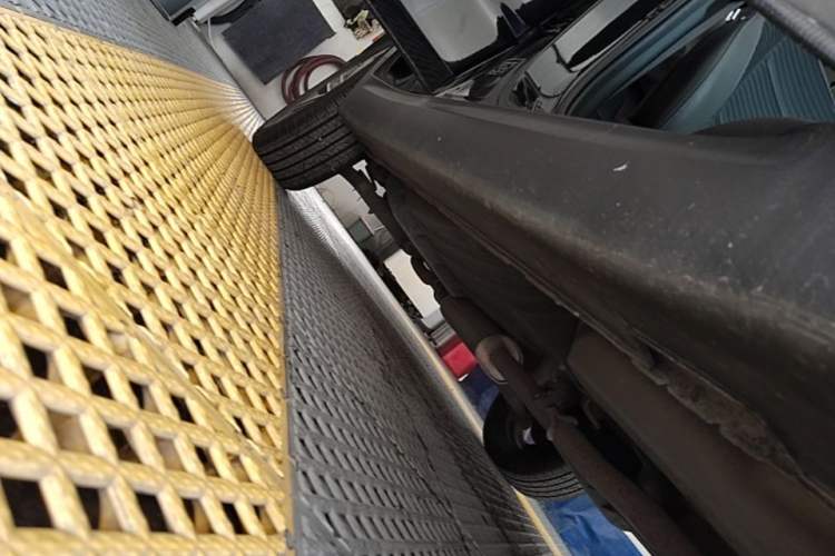 Used Kia Sportage R 2019 2.0L Automatic Smart Luxury Edition Right Side Sill