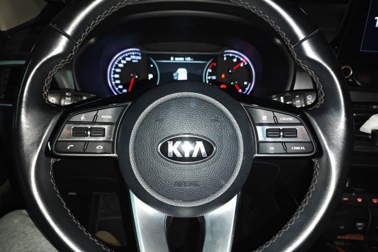 Used Kia Sportage R 2019 2.0L Automatic Smart Luxury Edition Steering Wheel