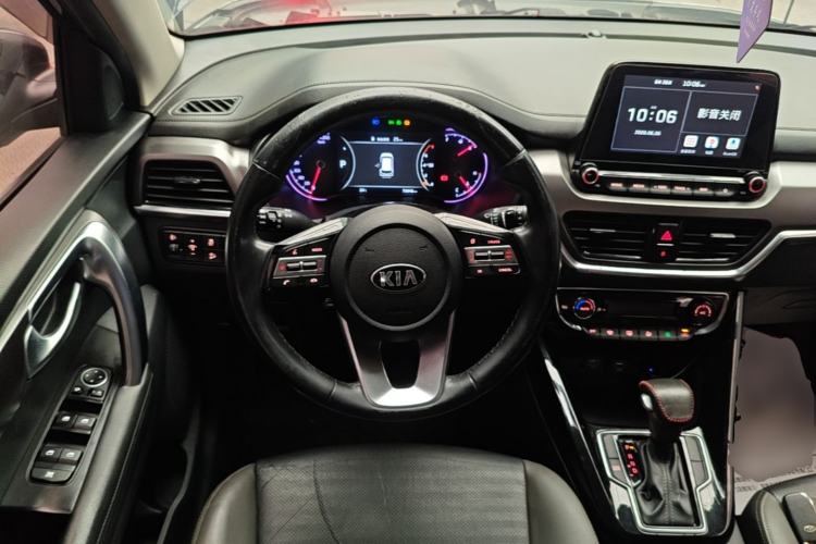 Used Kia Sportage R 2019 2.0L Automatic Smart Luxury Edition Steering Wheel