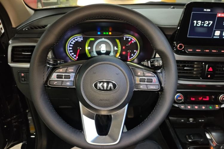 Used Kia Sportage R 2019 2.0L Automatic Smart Luxury Edition Steering Wheel