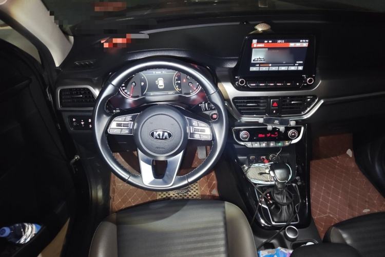 Used Kia Sportage R 2019 2.0L Automatic Smart Luxury Edition Steering Wheel