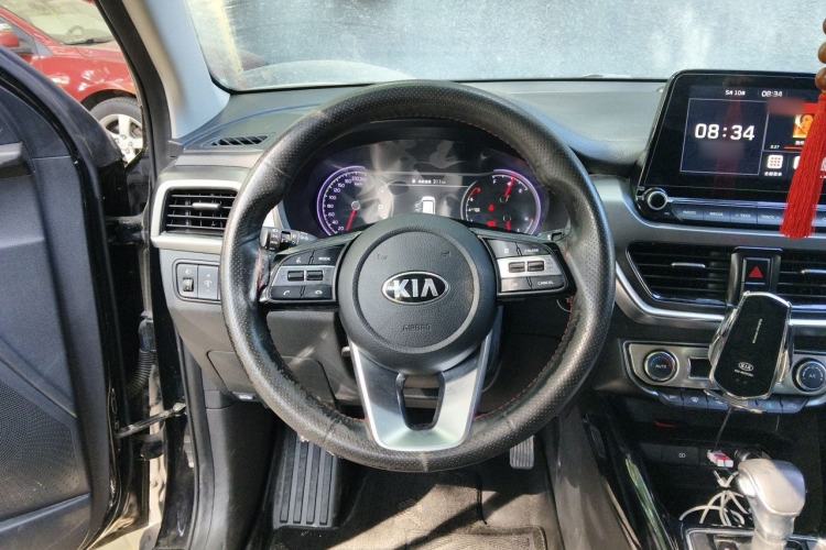 Used Kia Sportage R 2019 2.0L Automatic Smart Luxury Edition Steering Wheel